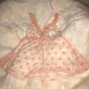 Wendy Glez beautiful camisole